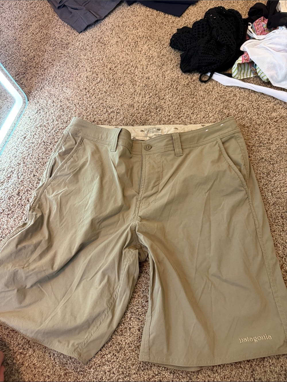 Patagonia Men's Light Khaki Outdoor Shorts